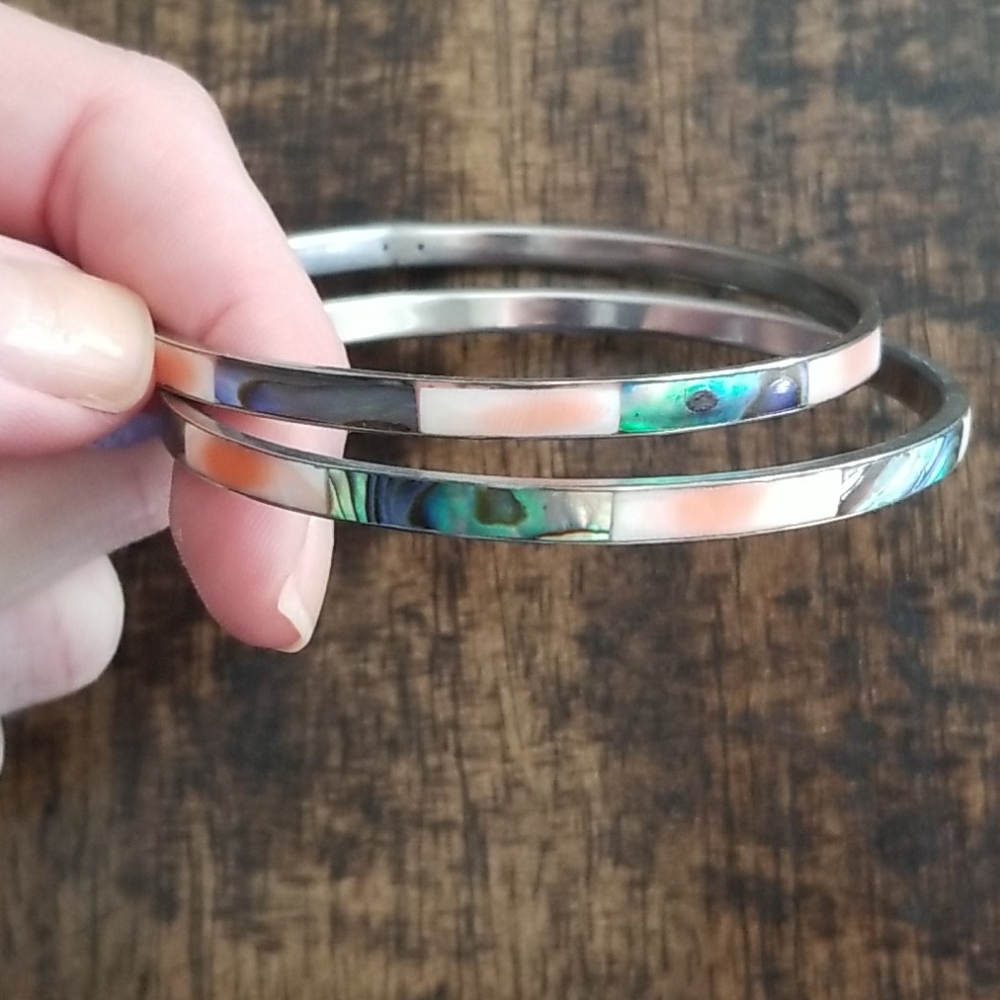 Lot of 2 inlay bangles
